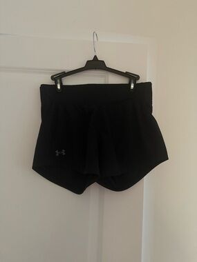 Under Armour Black Women's Athletic 2-in-1 Shorts